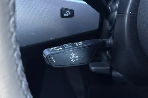 FV71WNM Audi A4 Sport Edition 40 TFSI  204 PS S tronic Thumbnail #37