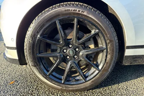 VX23TZB Land Rover R-Rover Velar Dyn Hse D M 3.0 D300 MHEV Dynamic HSE SUV 5dr Diesel Auto 4WD Euro 6 (s/s) (300 ps) Thumbnail #12