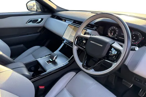 VX23TZB Land Rover R-Rover Velar Dyn Hse D M 3.0 D300 MHEV Dynamic HSE SUV 5dr Diesel Auto 4WD Euro 6 (s/s) (300 ps) Thumbnail #14