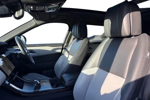 VX23TZB Land Rover R-Rover Velar Dyn Hse D M 3.0 D300 MHEV Dynamic HSE SUV 5dr Diesel Auto 4WD Euro 6 (s/s) (300 ps) Thumbnail #16