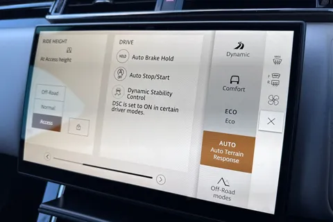 VX23TZB Land Rover R-Rover Velar Dyn Hse D M 3.0 D300 MHEV Dynamic HSE SUV 5dr Diesel Auto 4WD Euro 6 (s/s) (300 ps) Thumbnail #51