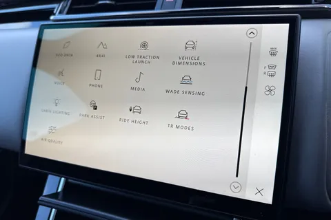 VX23TZB Land Rover R-Rover Velar Dyn Hse D M 3.0 D300 MHEV Dynamic HSE SUV 5dr Diesel Auto 4WD Euro 6 (s/s) (300 ps) Thumbnail #55