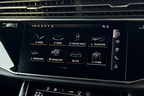  Audi RS Q8 4.0 TFSI V8 Performance Carbon Vorsprung Tiptronic quattro Euro 6 (s/s) 5dr Thumbnail #28