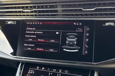  Audi RS Q8 4.0 TFSI V8 Performance Carbon Vorsprung Tiptronic quattro Euro 6 (s/s) 5dr Thumbnail #31