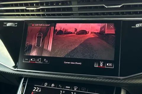  Audi RS Q8 4.0 TFSI V8 Performance Carbon Vorsprung Tiptronic quattro Euro 6 (s/s) 5dr Thumbnail #32