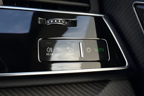  Audi RS Q8 4.0 TFSI V8 Performance Carbon Vorsprung Tiptronic quattro Euro 6 (s/s) 5dr Thumbnail #40