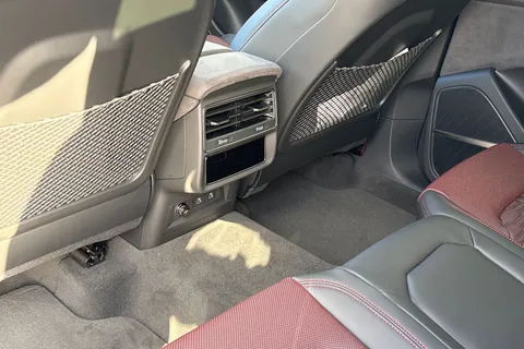  Audi RS Q8 4.0 TFSI V8 Performance Carbon Vorsprung Tiptronic quattro Euro 6 (s/s) 5dr Thumbnail #54