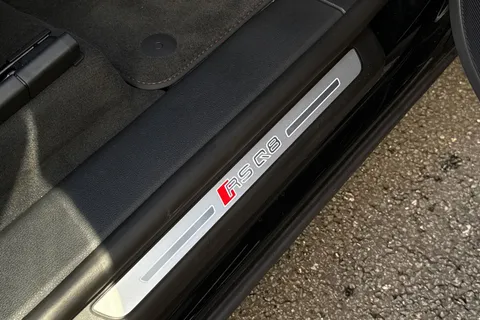  Audi RS Q8 4.0 TFSI V8 Performance Carbon Vorsprung Tiptronic quattro Euro 6 (s/s) 5dr Thumbnail #56