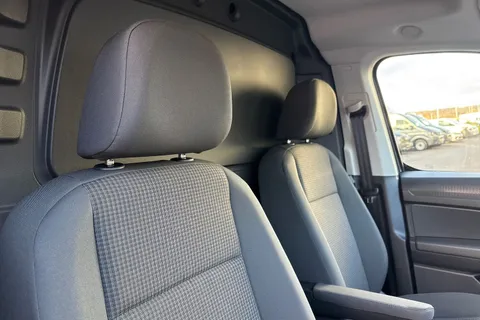 MF75FFV Volkswagen C20` C20 Caddy Cargo Commerce Pro SWB 122 PS 2.0 TDI 7sp DSG Thumbnail #20