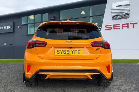 SV69YFE Ford Focus 2.3 EcoBoost ST 5dr Thumbnail #4