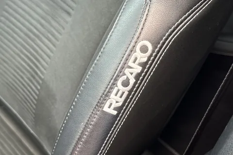 SV69YFE Ford Focus 2.3 EcoBoost ST 5dr Thumbnail #35