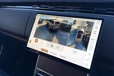 KS24WCK Land Rover Range Rover 3.0 P460e HSE 5dr Thumbnail #14