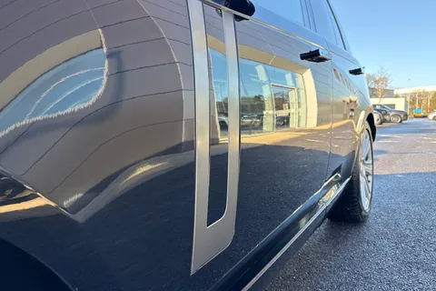 KS24WCK Land Rover Range Rover 3.0 P460e HSE 5dr Thumbnail #30