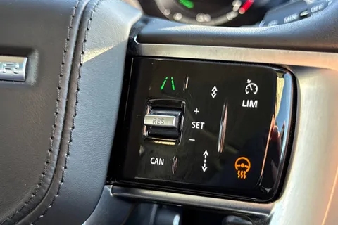 KS24WCK Land Rover Range Rover 3.0 P460e HSE 5dr Thumbnail #36