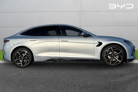 DA75OTD BYD SEAL 82.5kWh Design Auto 4dr Thumbnail #3