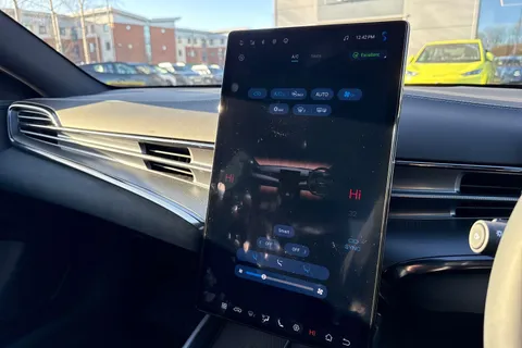 DA75OTD BYD SEAL 82.5kWh Design Auto 4dr Thumbnail #11