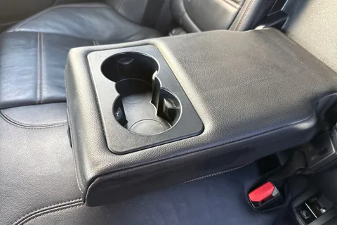 WN67XZF Jaguar XE 2.0i Prestige Auto Euro 6 (s/s) 4dr Thumbnail #36