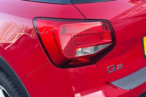 NG19ARF Audi Q2 SE 30 TDI  116 PS 6-speed Thumbnail #9