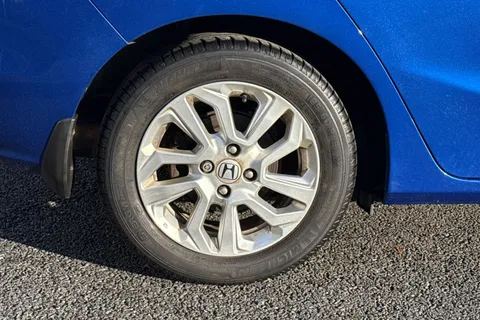 SR69JZV Honda Jazz 1.3 i-VTEC SE CVT Euro 6 (s/s) 5dr Thumbnail #11