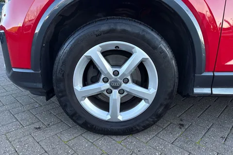 NG19ARF Audi Q2 SE 30 TDI  116 PS 6-speed Thumbnail #14