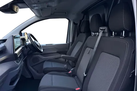 BL75WLG Volkswagen Transporter 2.0 TDI 150PS Commerce Pro Van Auto-Tailgate Thumbnail #17