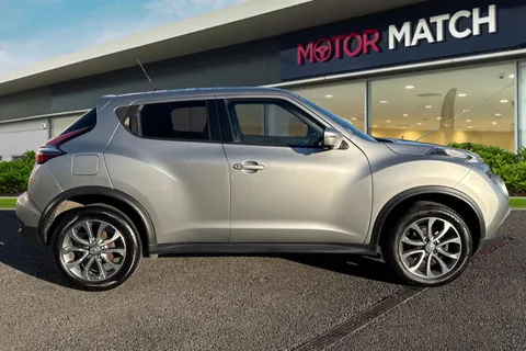 NA17YRC Nissan Juke 1.6 Tekna XTRON Euro 6 5dr Thumbnail #4