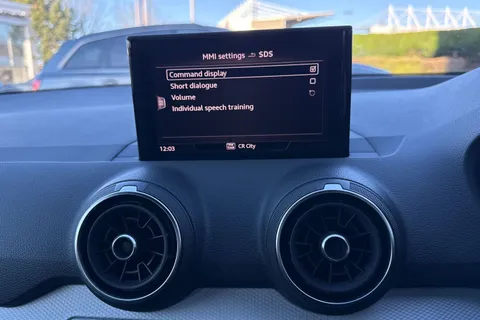 NG19ARF Audi Q2 SE 30 TDI  116 PS 6-speed Thumbnail #35