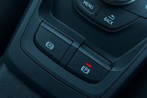 NG19ARF Audi Q2 SE 30 TDI  116 PS 6-speed Thumbnail #36