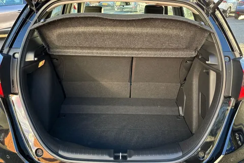 9 of 53 for HONDA JAZZ 1.5 i-MMD Hybrid Elegance 5dr eCVT