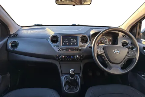 16 of 47 for HYUNDAI I10 1.0 Premium 5dr