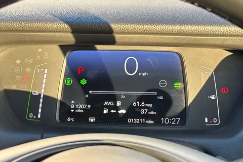 19 of 53 for HONDA JAZZ 1.5 i-MMD Hybrid Elegance 5dr eCVT