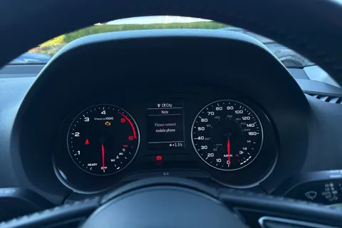 NG19ARF Audi Q2 SE 30 TDI  116 PS 6-speed Thumbnail #54