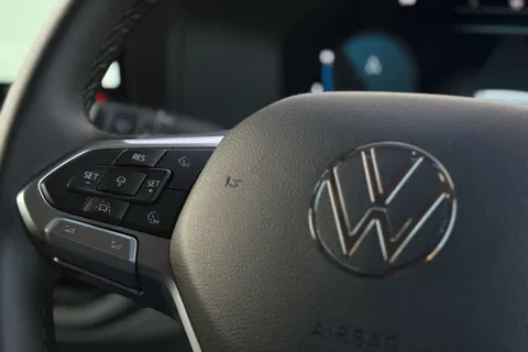 BL75WLG Volkswagen Transporter 2.0 TDI 150PS Commerce Pro Van Auto-Tailgate Thumbnail #59