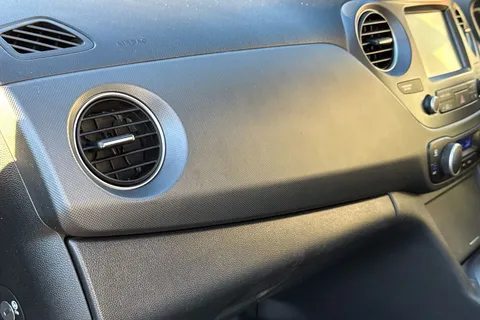 29 of 47 for HYUNDAI I10 1.0 Premium 5dr