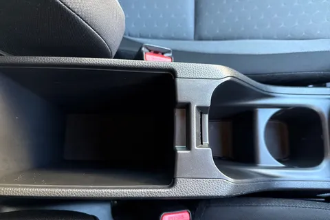 39 of 53 for HONDA JAZZ 1.5 i-MMD Hybrid Elegance 5dr eCVT