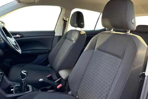 YD22HZJ Volkswagen T-Cross 1.0 TSI 110 SE 5dr **PARK ASSIST** Thumbnail #15