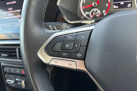 YD22HZJ Volkswagen T-Cross 1.0 TSI 110 SE 5dr **PARK ASSIST** Thumbnail #28