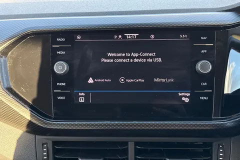 YD22HZJ Volkswagen T-Cross 1.0 TSI 110 SE 5dr **PARK ASSIST** Thumbnail #36