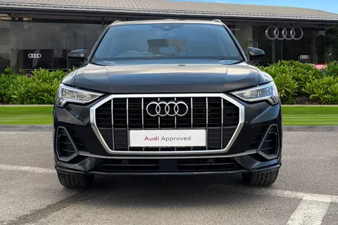 PL22ZTM Audi Q3 S line 35 TFSI  150 PS S tronic Thumbnail #5