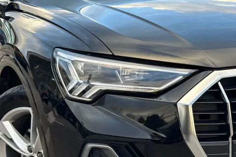 PL22ZTM Audi Q3 S line 35 TFSI  150 PS S tronic Thumbnail #16