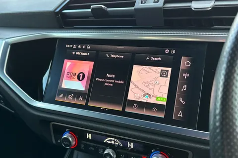 PL22ZTM Audi Q3 S line 35 TFSI  150 PS S tronic Thumbnail #41