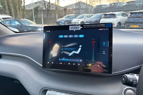 DL75ZGB BYD Dolphin Surf 30kWh Active Auto 5dr Thumbnail #18