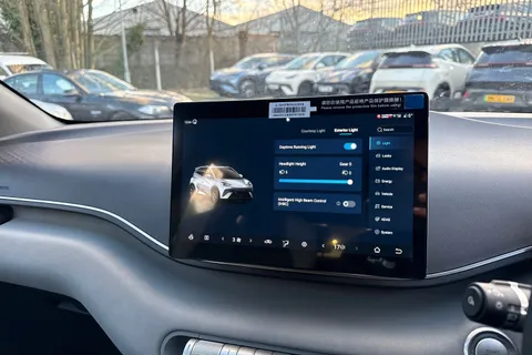 DL75ZGB BYD Dolphin Surf 30kWh Active Auto 5dr Thumbnail #37