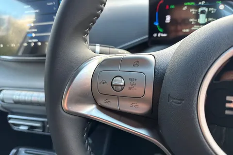 DL75ZGB BYD Dolphin Surf 30kWh Active Auto 5dr Thumbnail #44