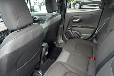 YH71WHE Jeep Renegade 1.0 GSE T3 Night Eagle Euro 6 (s/s) 5dr Thumbnail #36