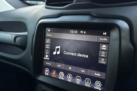 YH71WHE Jeep Renegade 1.0 GSE T3 Night Eagle Euro 6 (s/s) 5dr Thumbnail #48