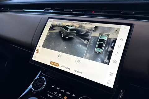 KN72YAK Land Rover Range Rover Sport 3.0 P510e Autobiography 5dr Thumbnail #13