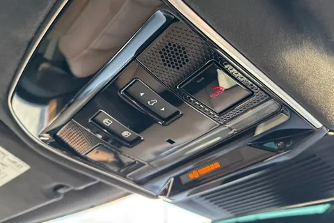 KN72YAK Land Rover Range Rover Sport 3.0 P510e Autobiography 5dr Thumbnail #24