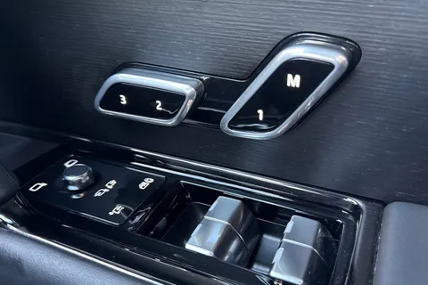 KN72YAK Land Rover Range Rover Sport 3.0 P510e Autobiography 5dr Thumbnail #26