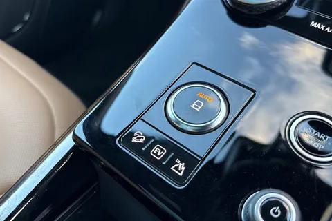 KN72YAK Land Rover Range Rover Sport 3.0 P510e Autobiography 5dr Thumbnail #47